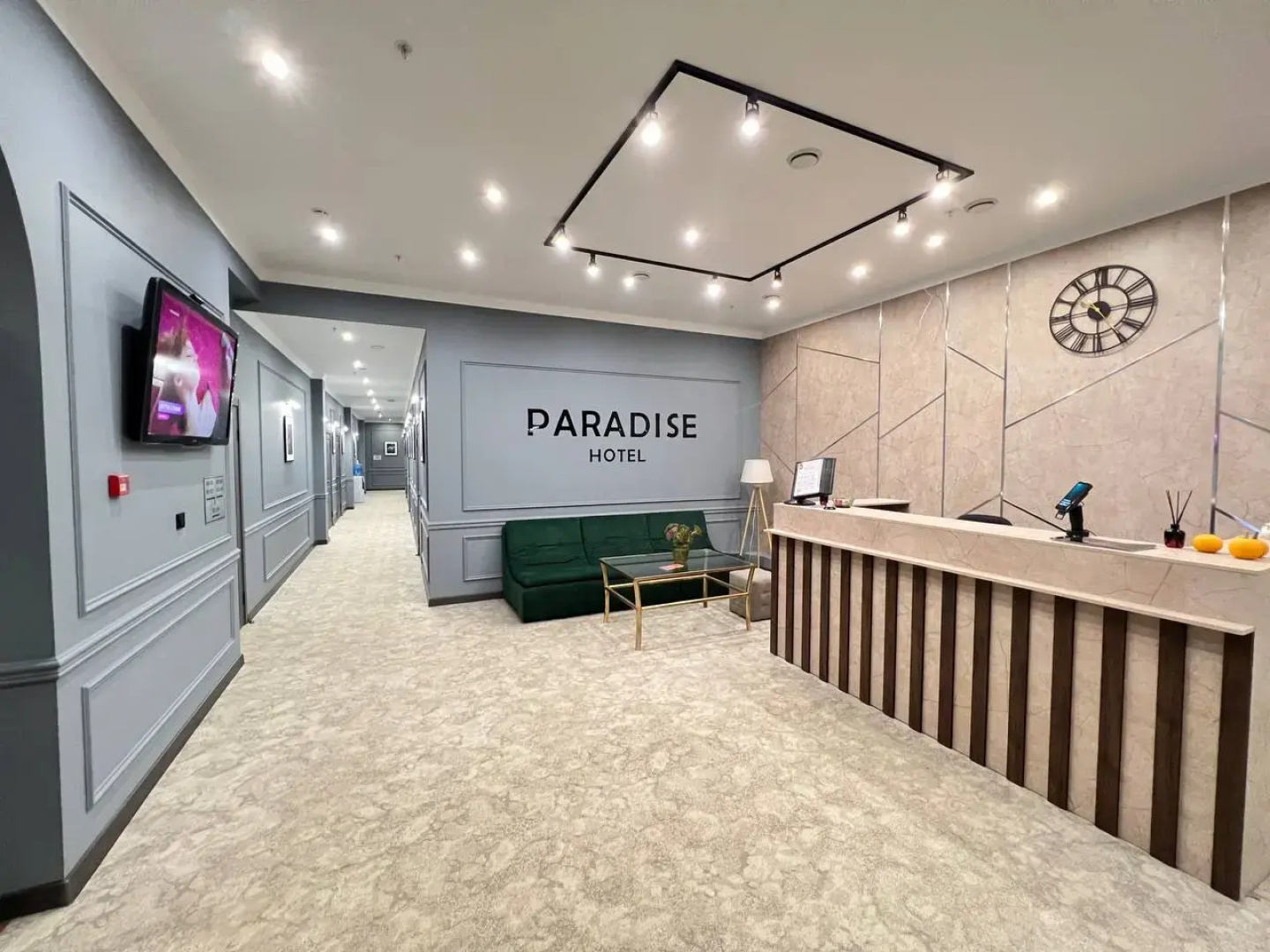 Отель Paradise