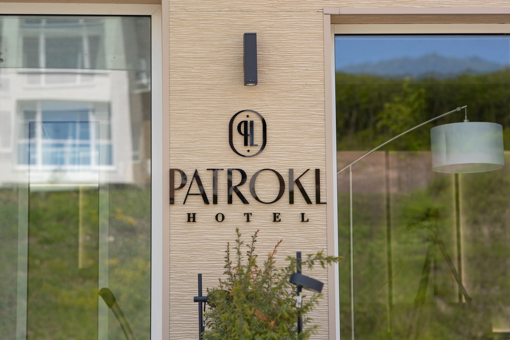 Отель Патрокл