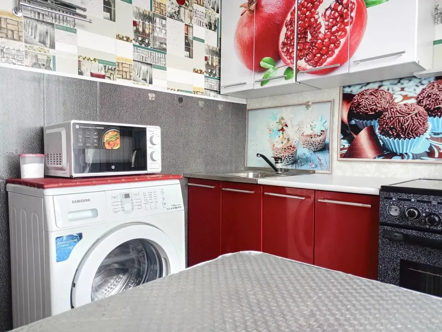 Жилое помещение Трехкомнатные апартаменты Sweet Home