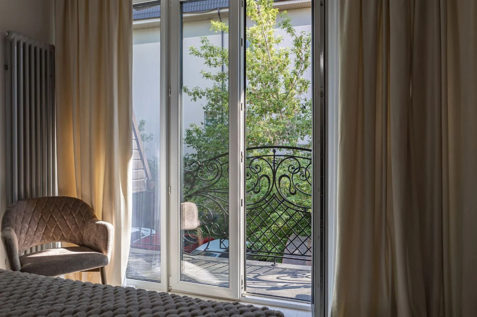 Апартаменты Hotel Attashe