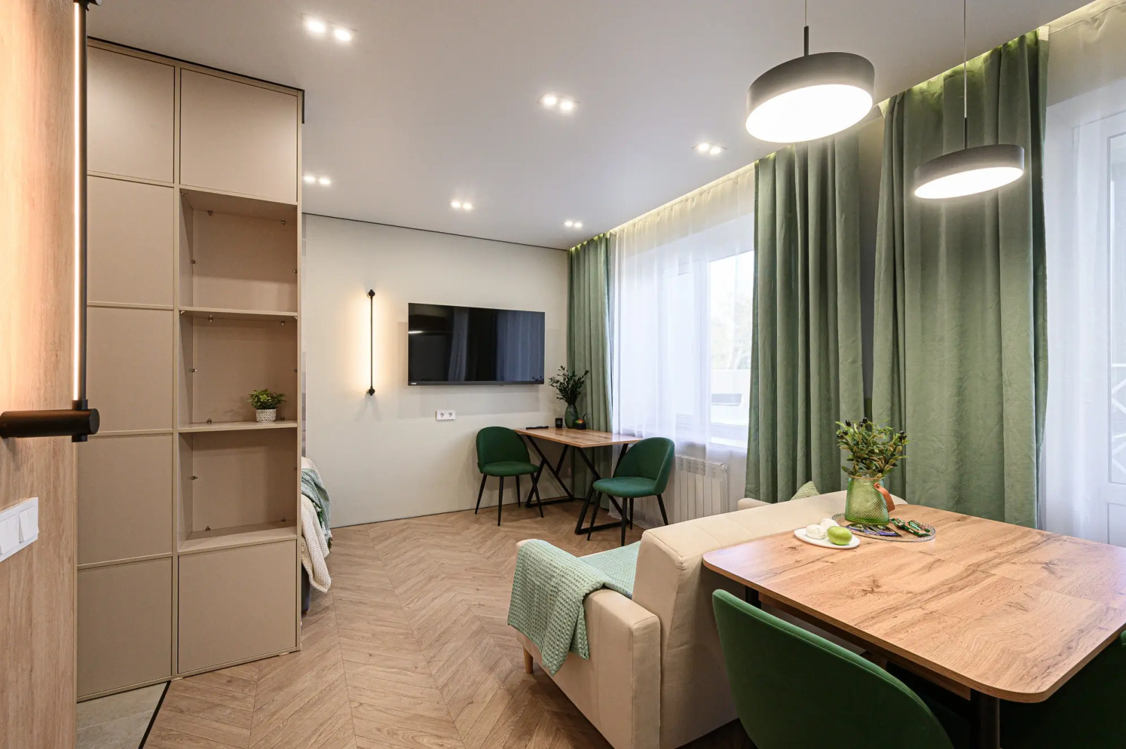 Квартира Стильная студия на Рассветной