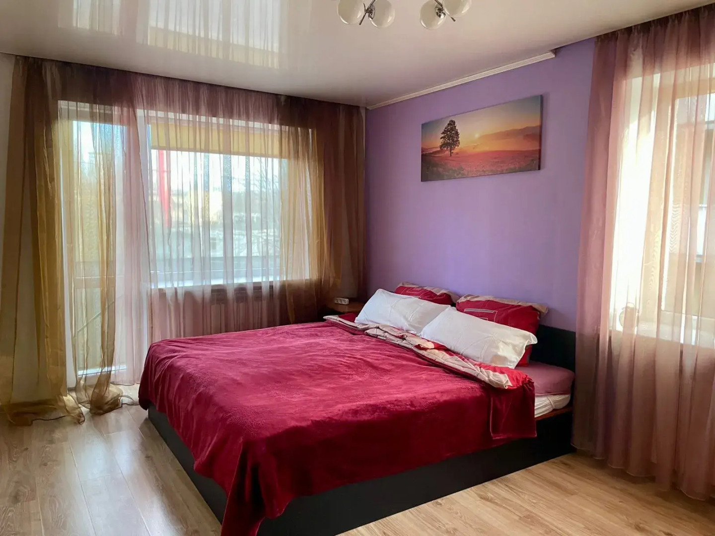 Квартира Цвета мак