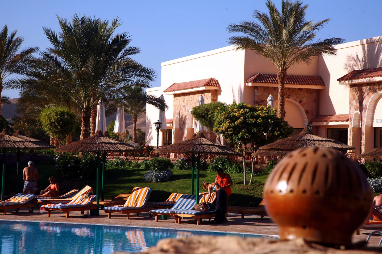 Курортный отель Flamenco Beach and Resort