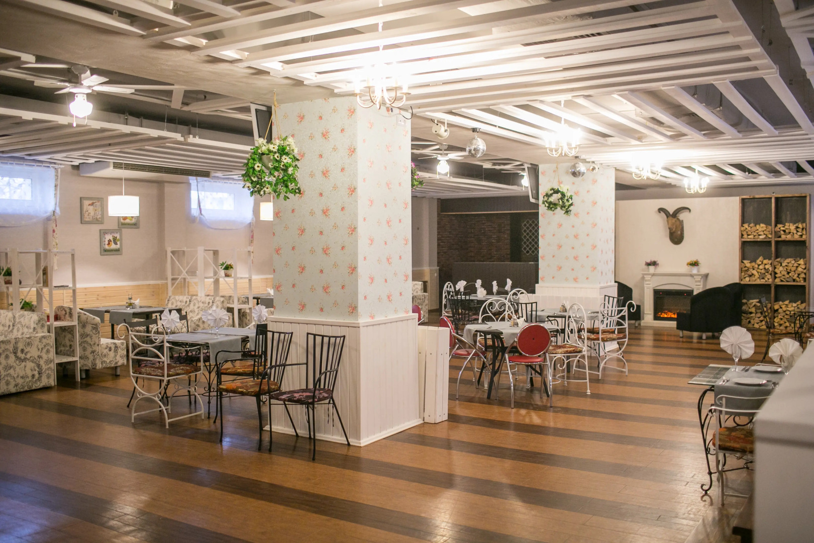 Гостиница Мегаспейс