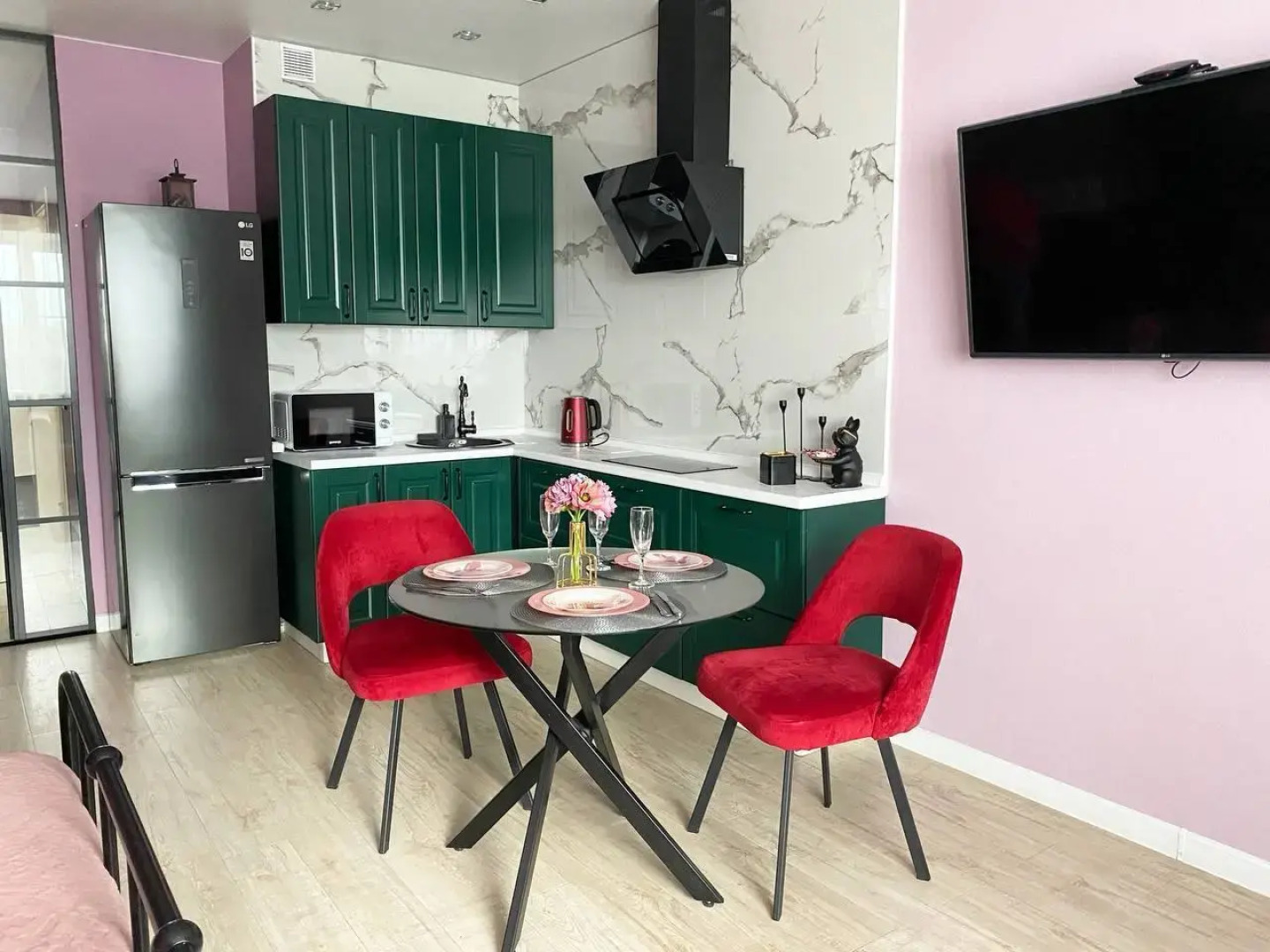 Квартира на Якова Флиера 7