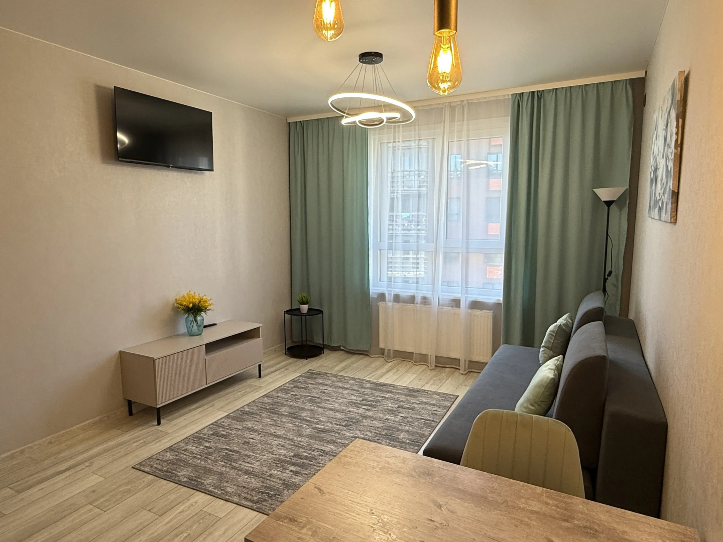 Квартира премиум-класса Созидателей 114/2 Shumiloff Apartments