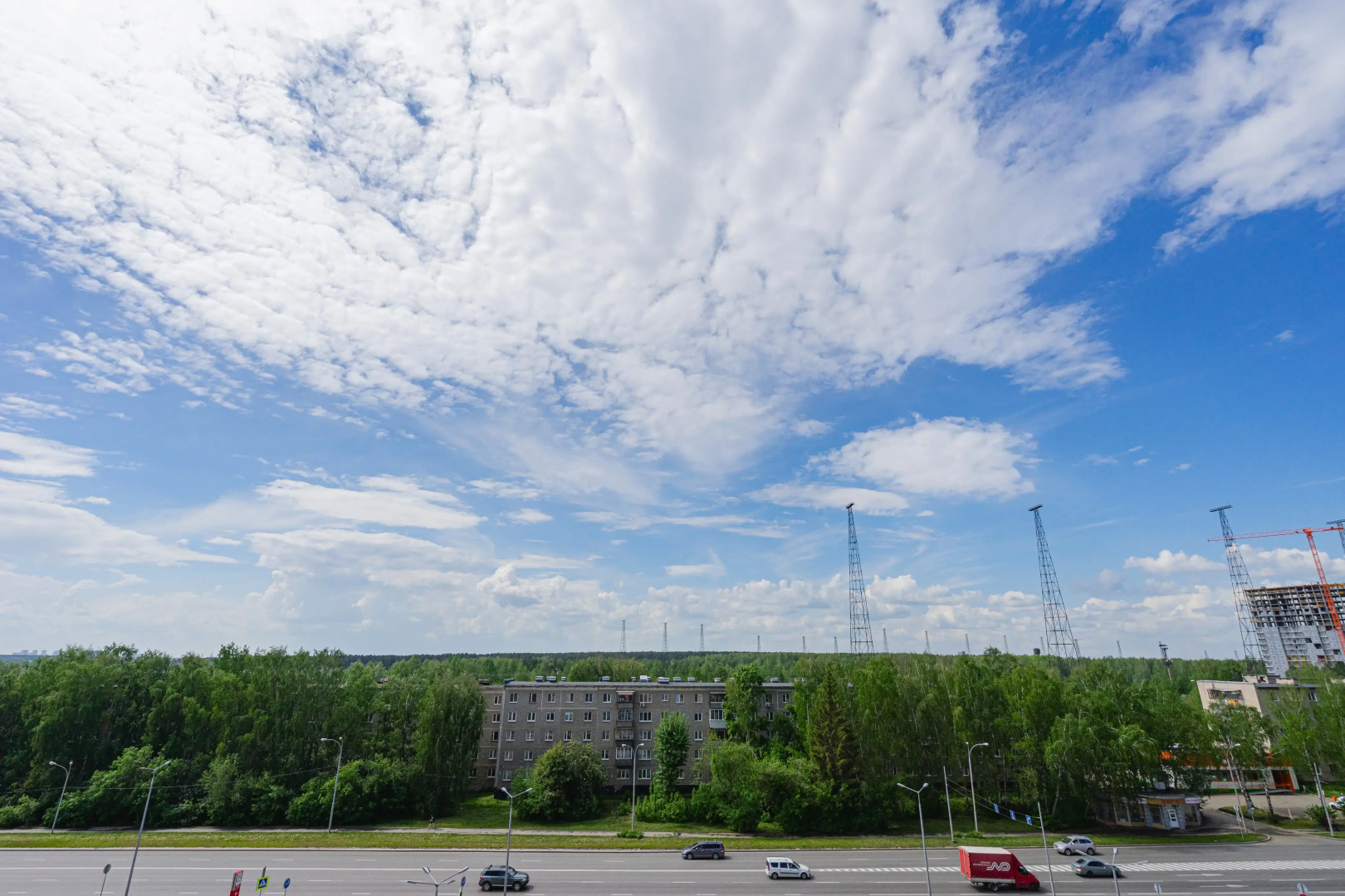 Квартира Уютная студия на проспекте Космонавтов