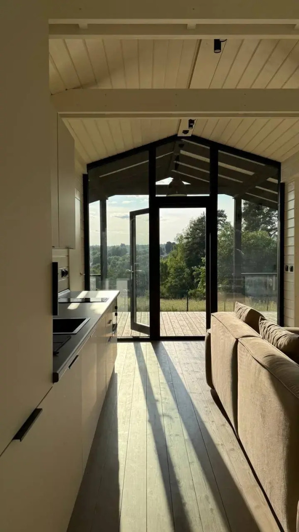 Частный Дом с шикарным видом на закаты с панорамной сауной и купелью