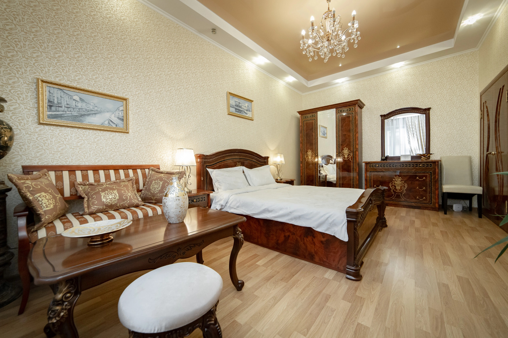 Апартаменты Карла Маркса