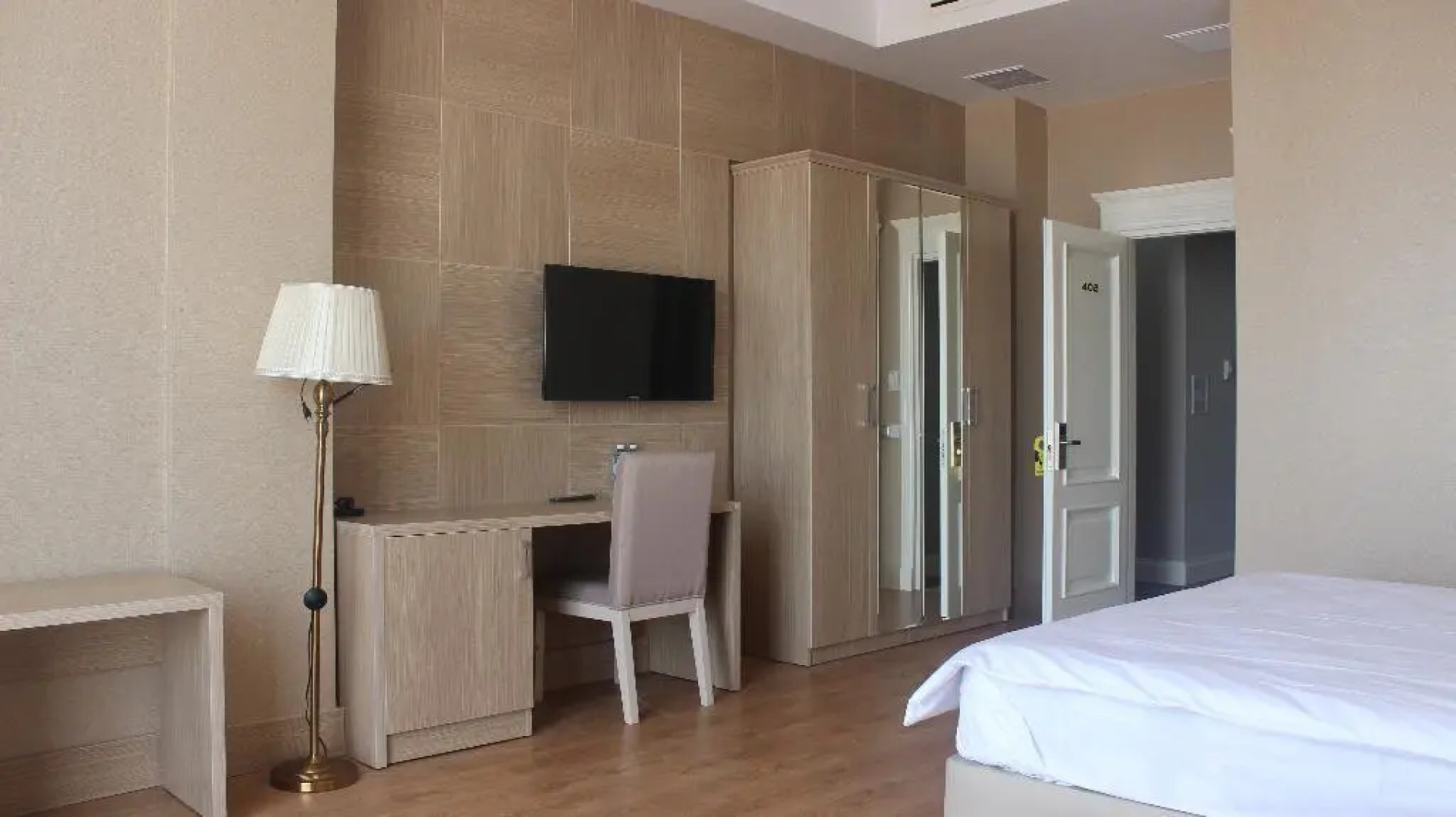 Отель Нобель