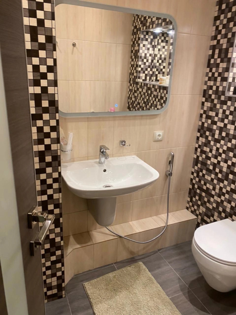 Апартаменты на Средней 13