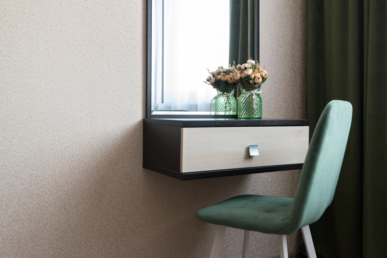 Квартира 2-к в центре на Ярославской 72 от RentAp, 4 сп.места