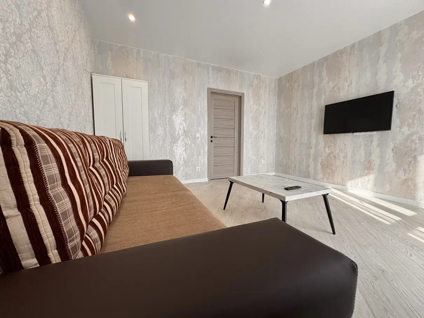 Апартаменты Топ на проспекте Мира 25Г