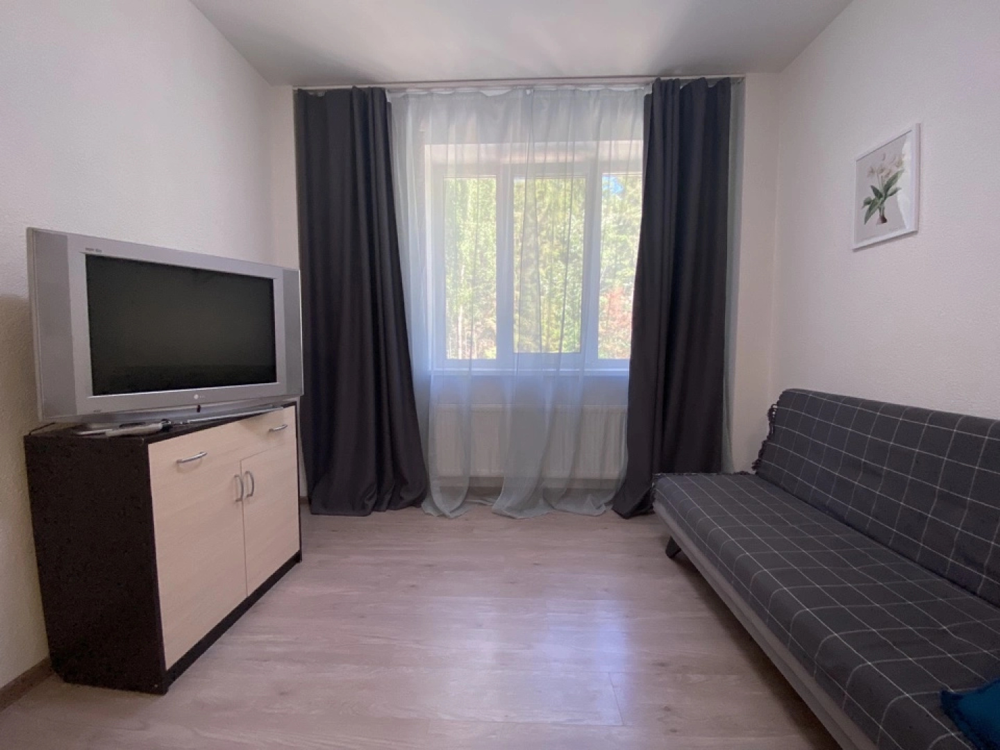 Квартира двухкомнатная (57кв.)  рядом с Зоо, ИжГТУ, Купол Семейная Botanika House