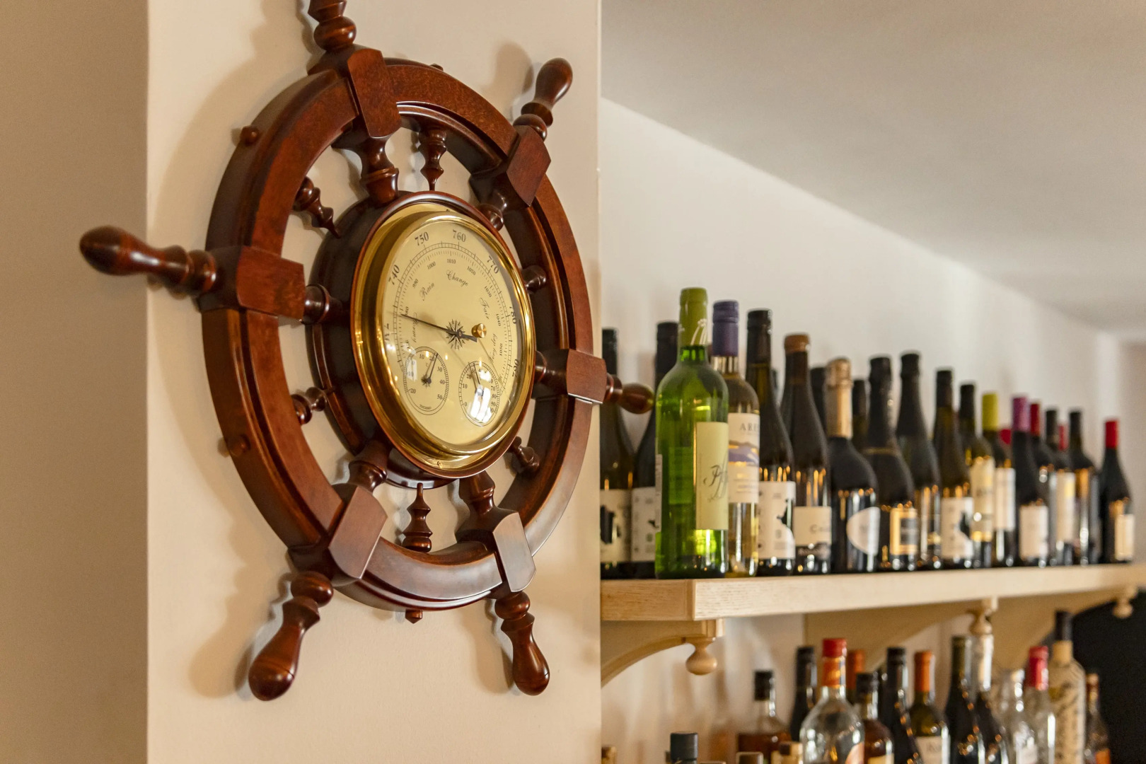 Времена года Чегет