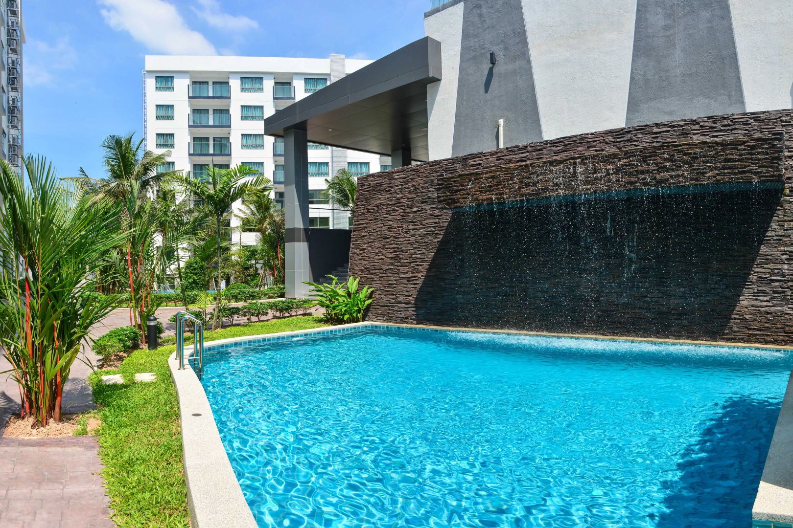 Апартаменты Arcadia Condo Big Pool-Big Gym