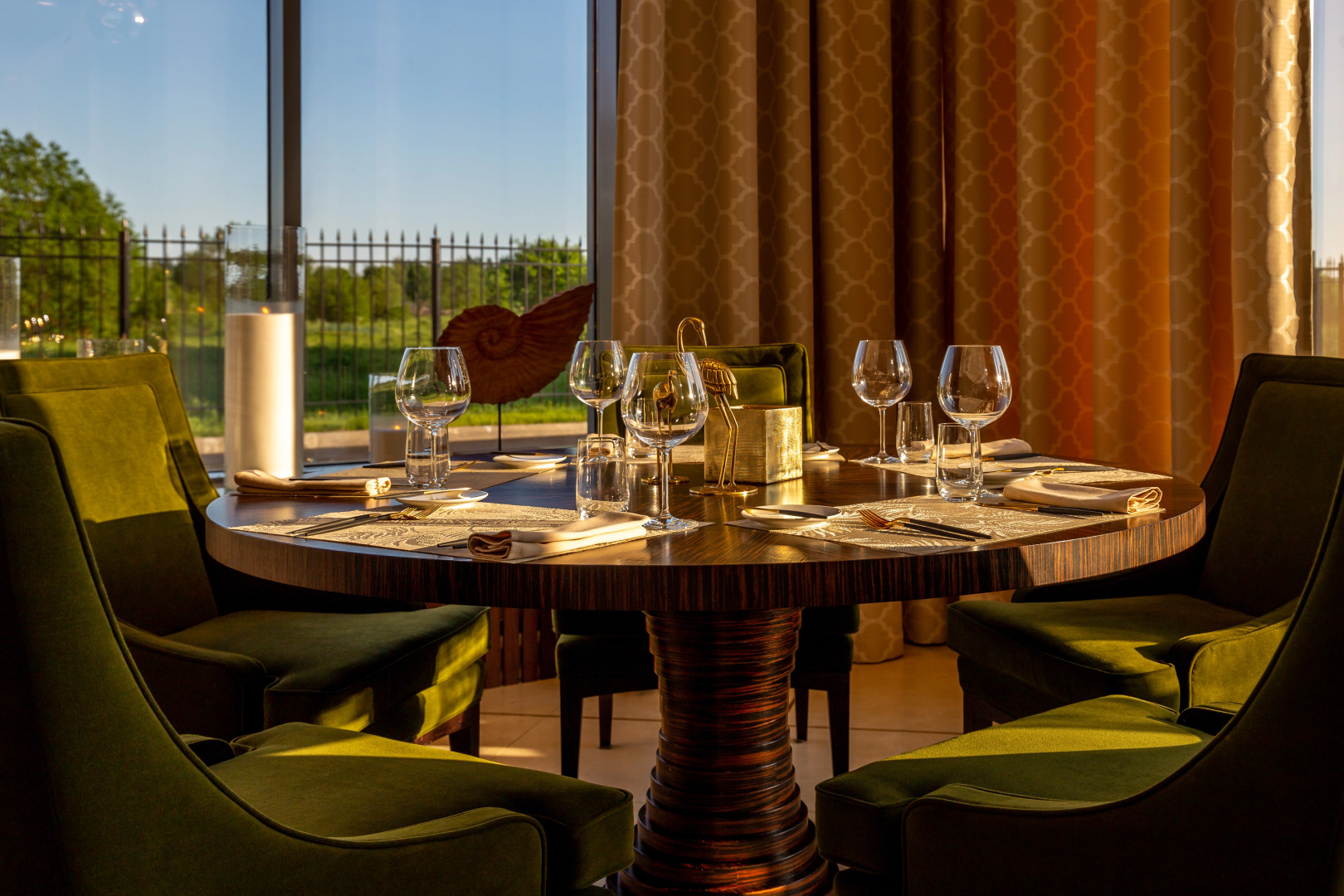 Отель Lahta Plaza