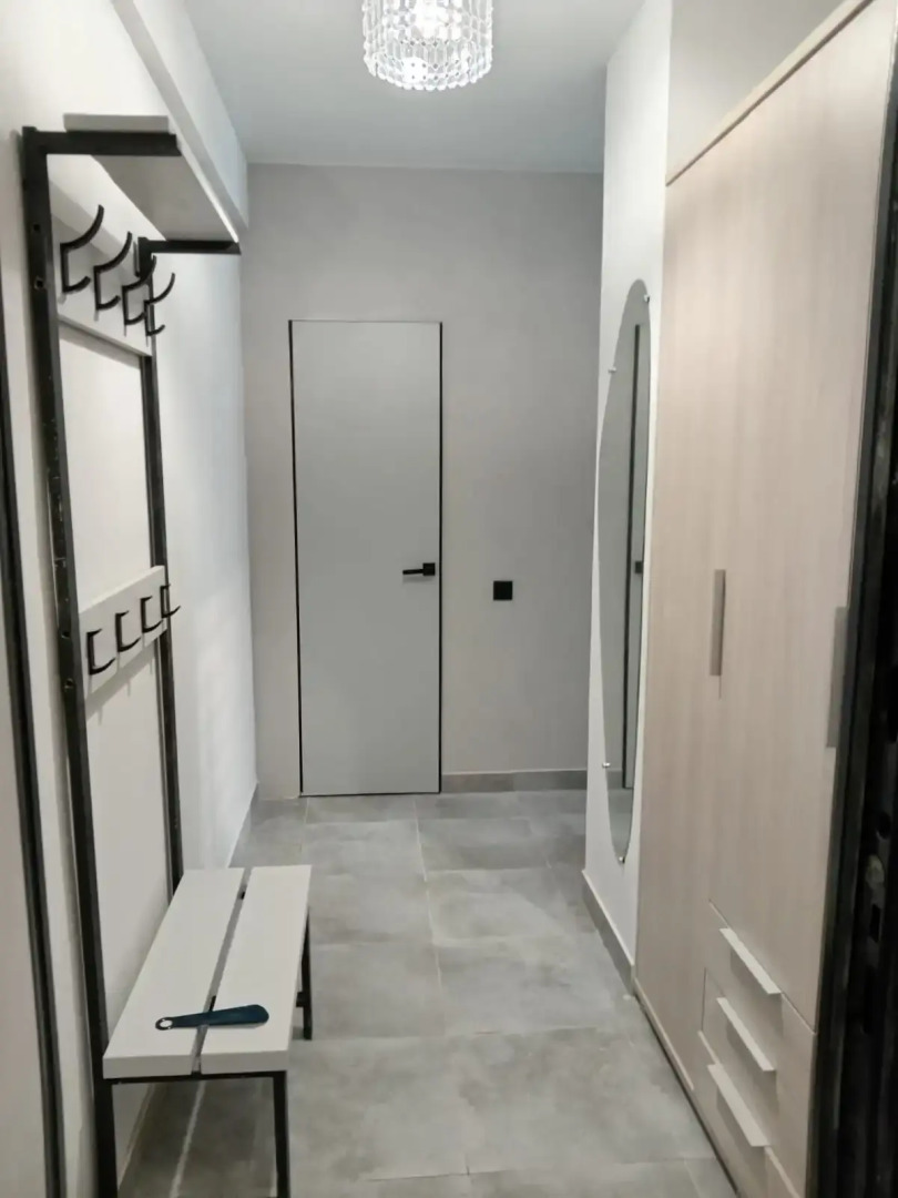 Апартаменты Октябрьский проспект 96-1