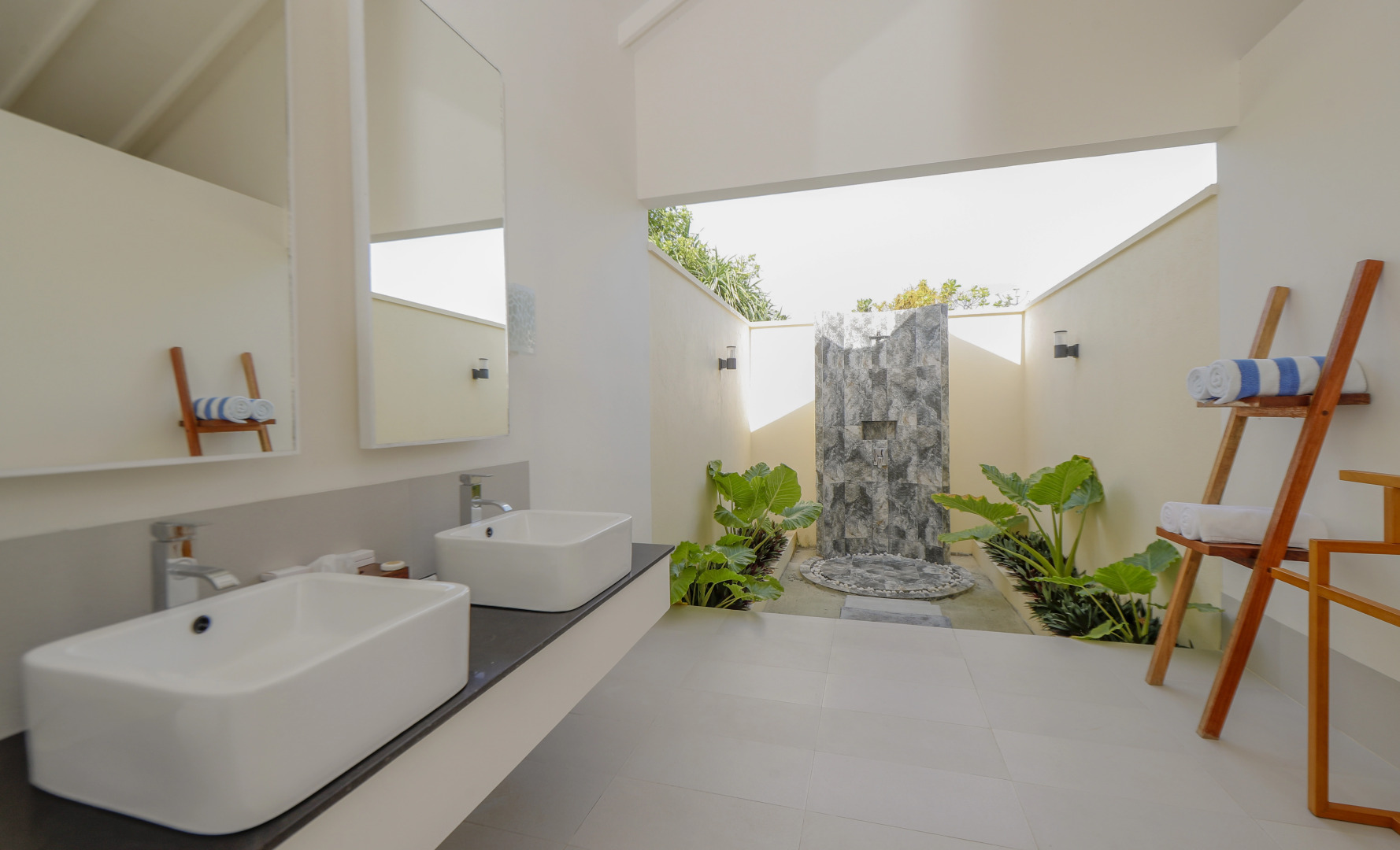 Отель Hondaafushi Island Resort