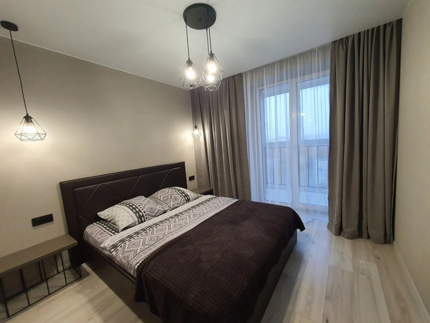 Квартира Апартаменты с Гостинной и Изолированной Спальней