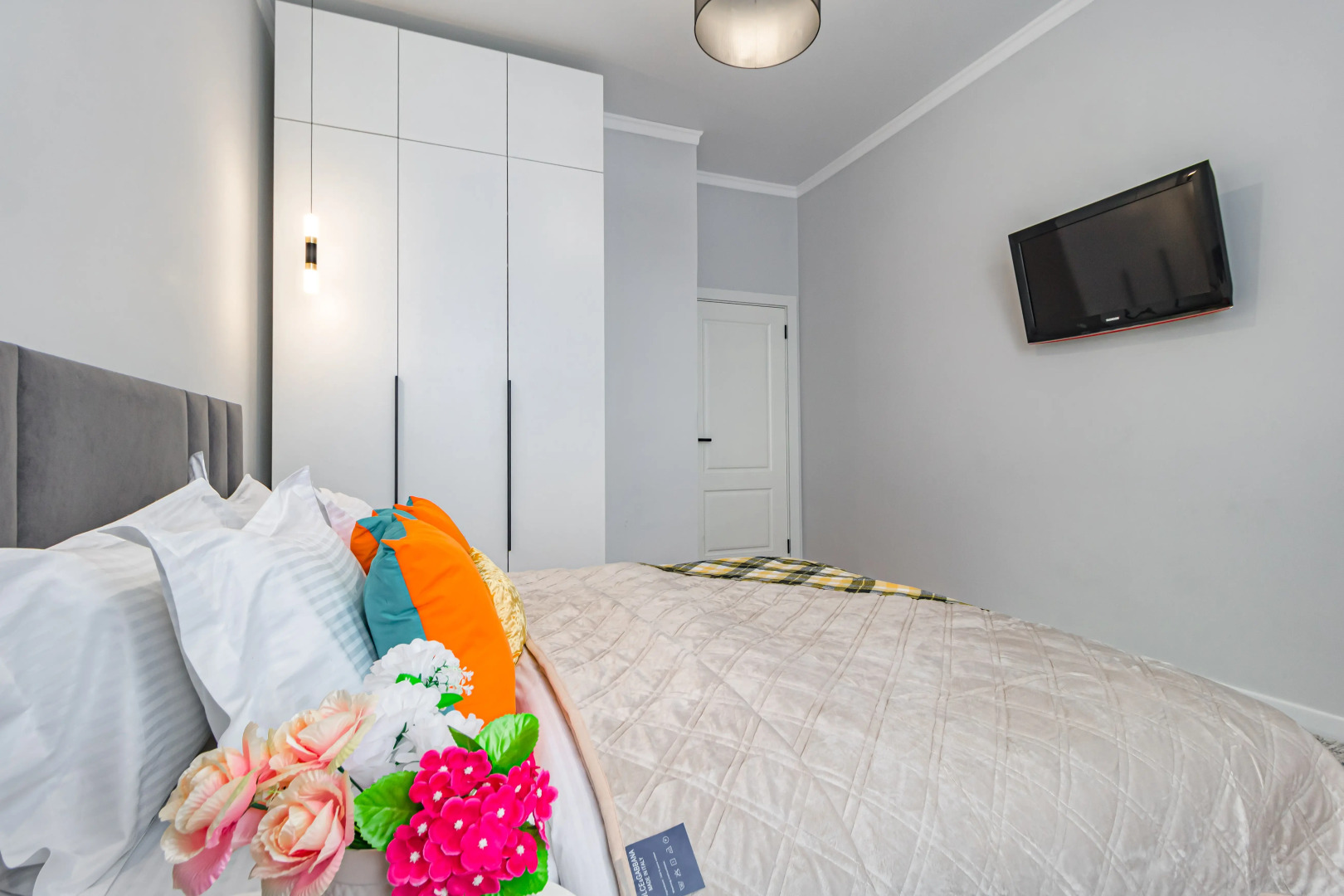 Квартира Skyline Loft