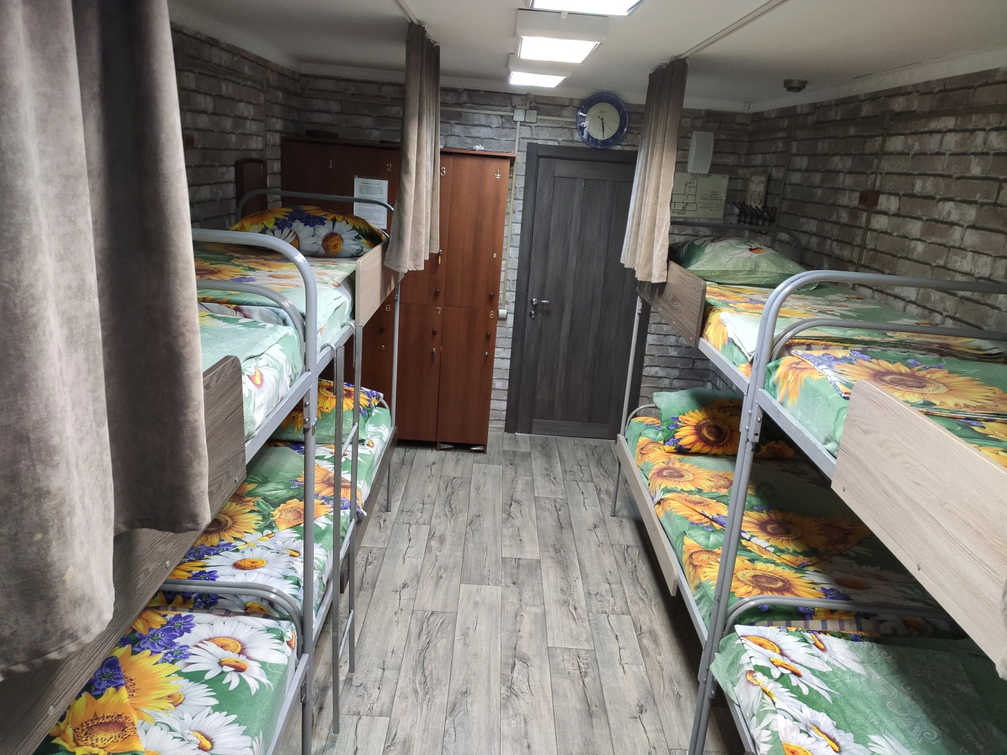 Хостел Подсолнух