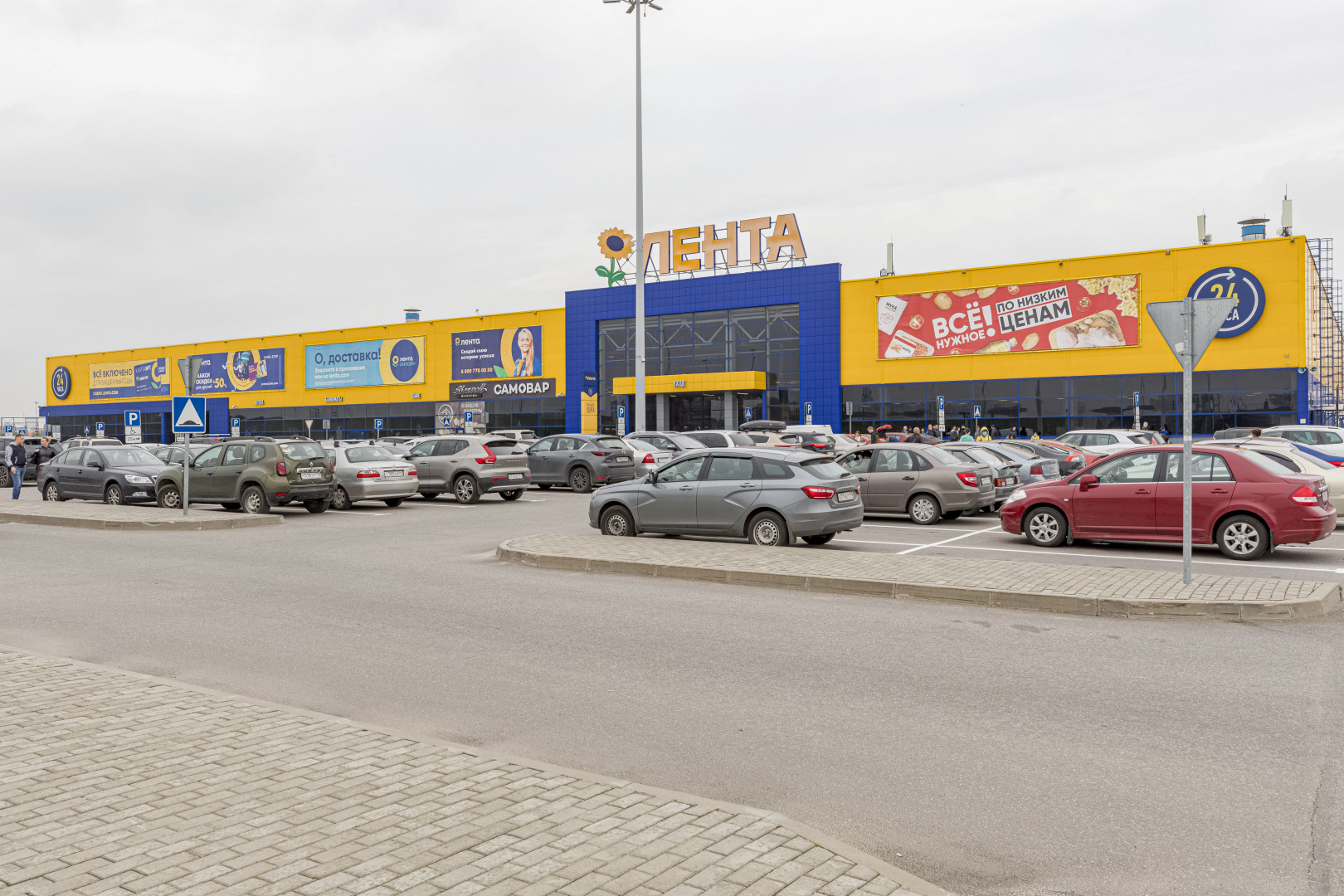 Квартира Евро Трехкомнатные в Буграх