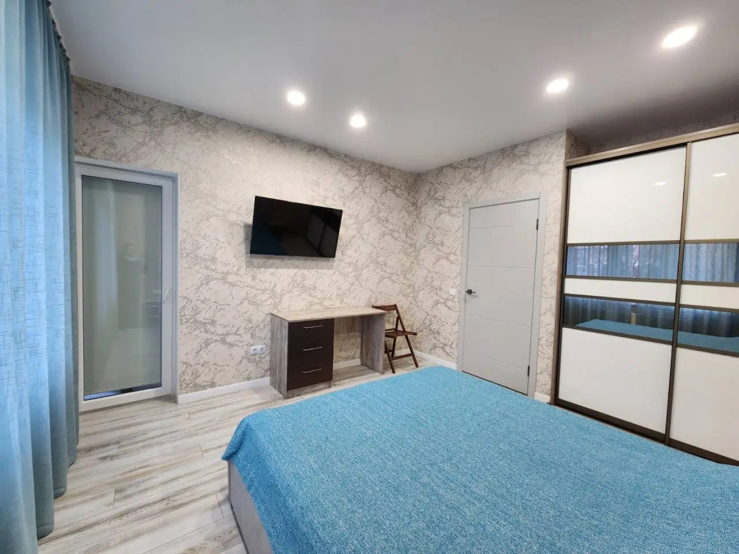 Апартаменты Аквамарин