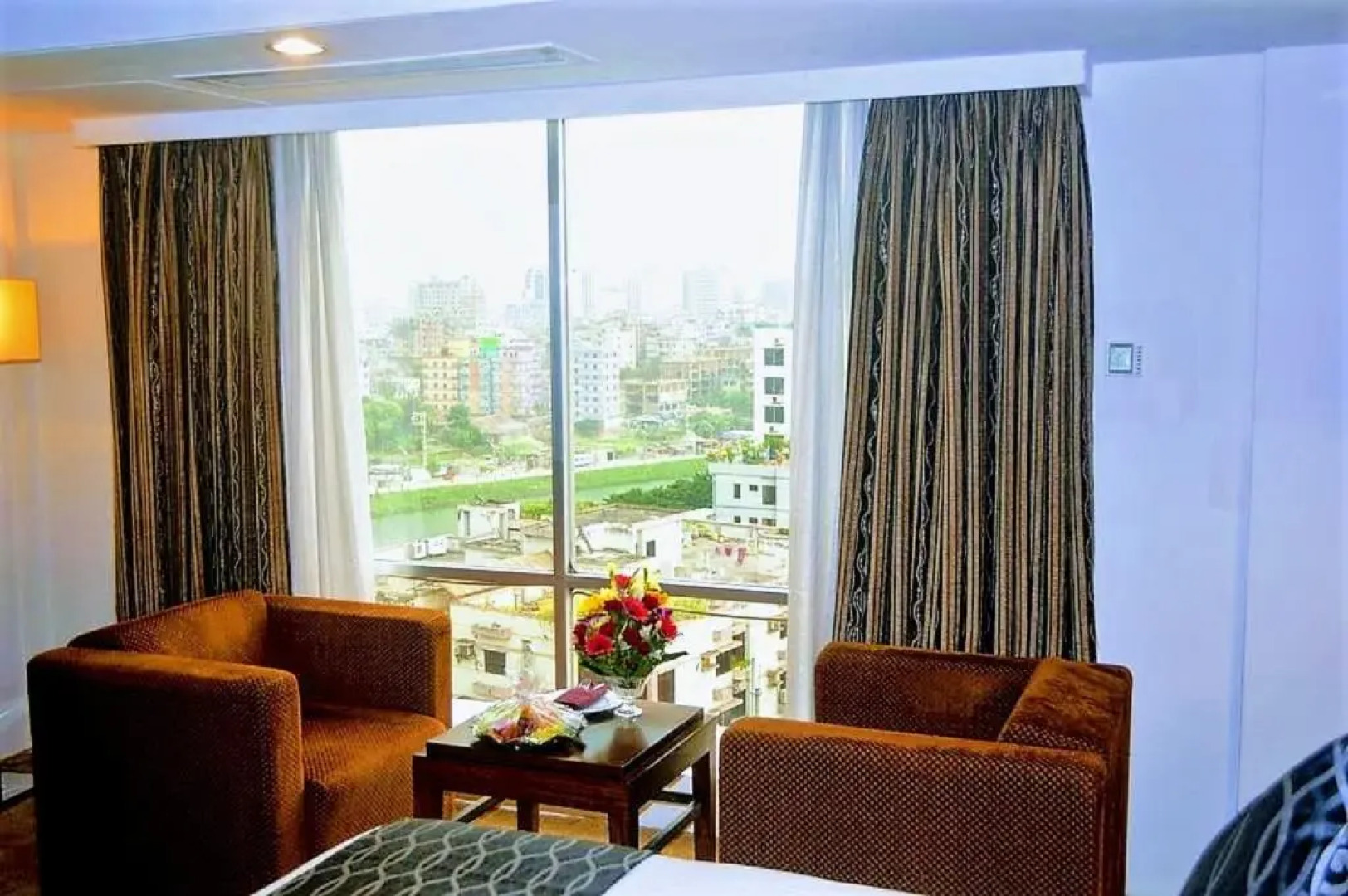 Long Beach Suites Dhaka