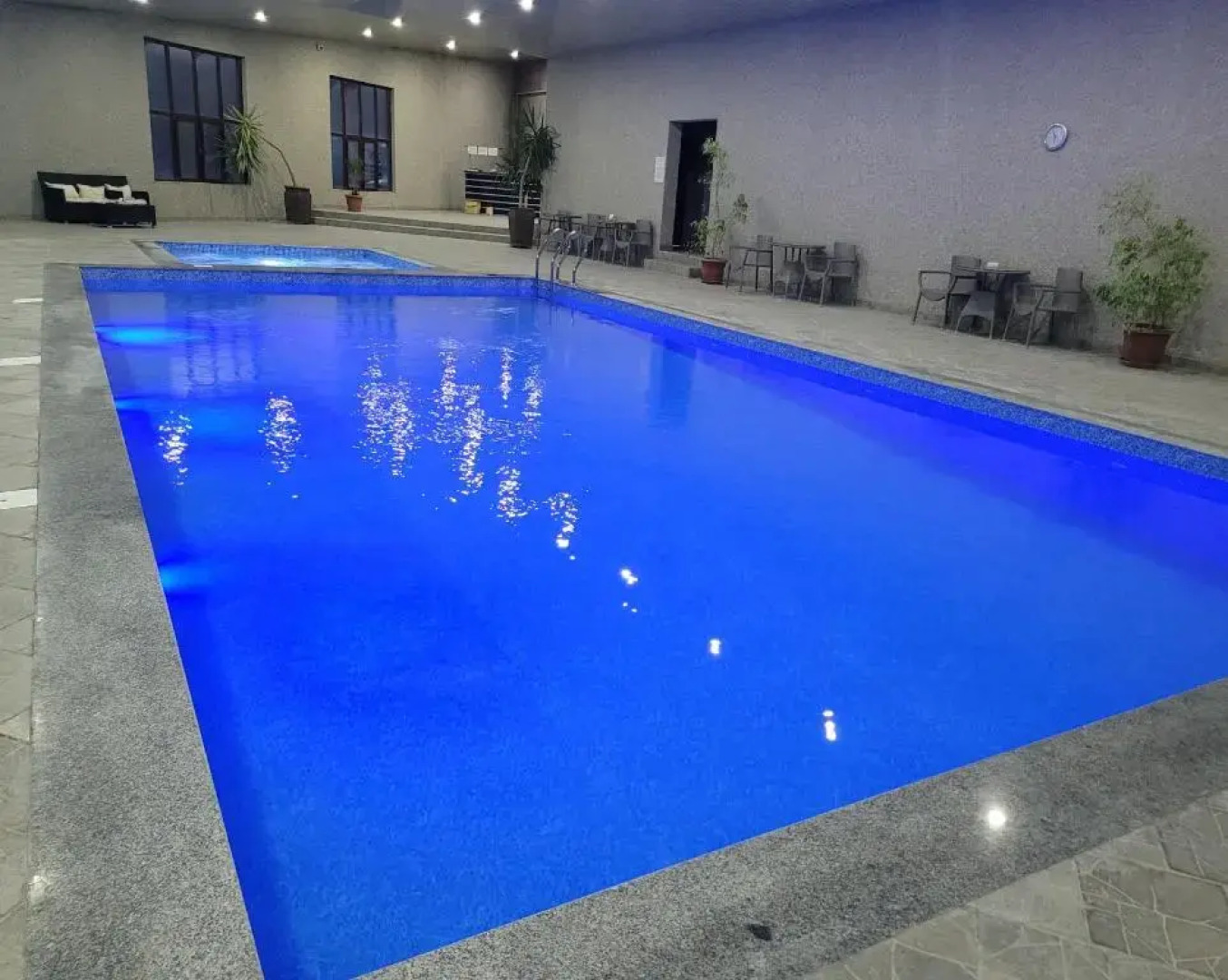 Курортный отель Ani