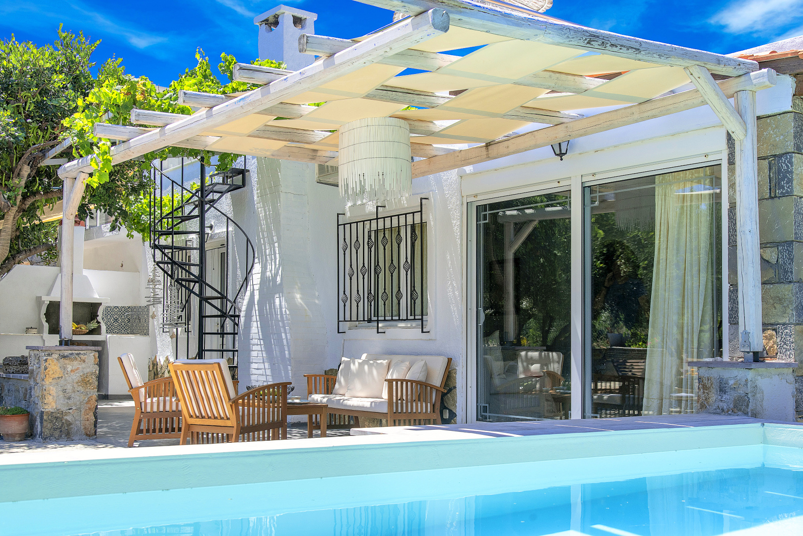 Вилла Cretan Lodge Heated Pool