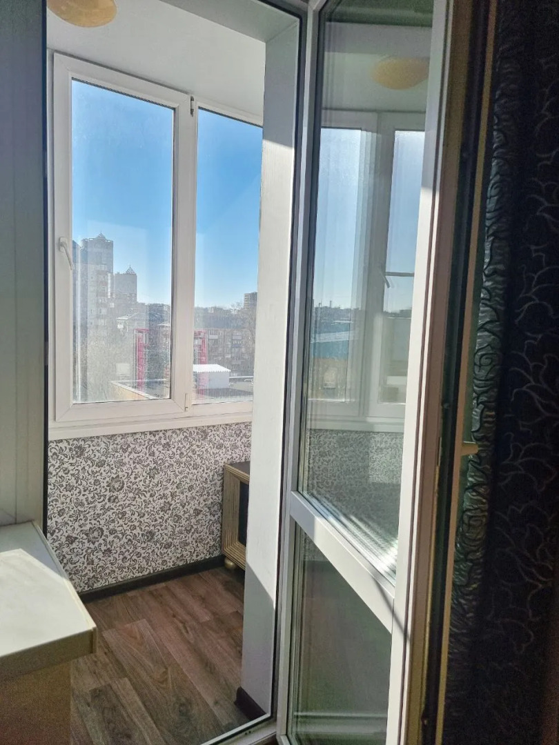 Квартира Трехкомнатная у Набережной Грина