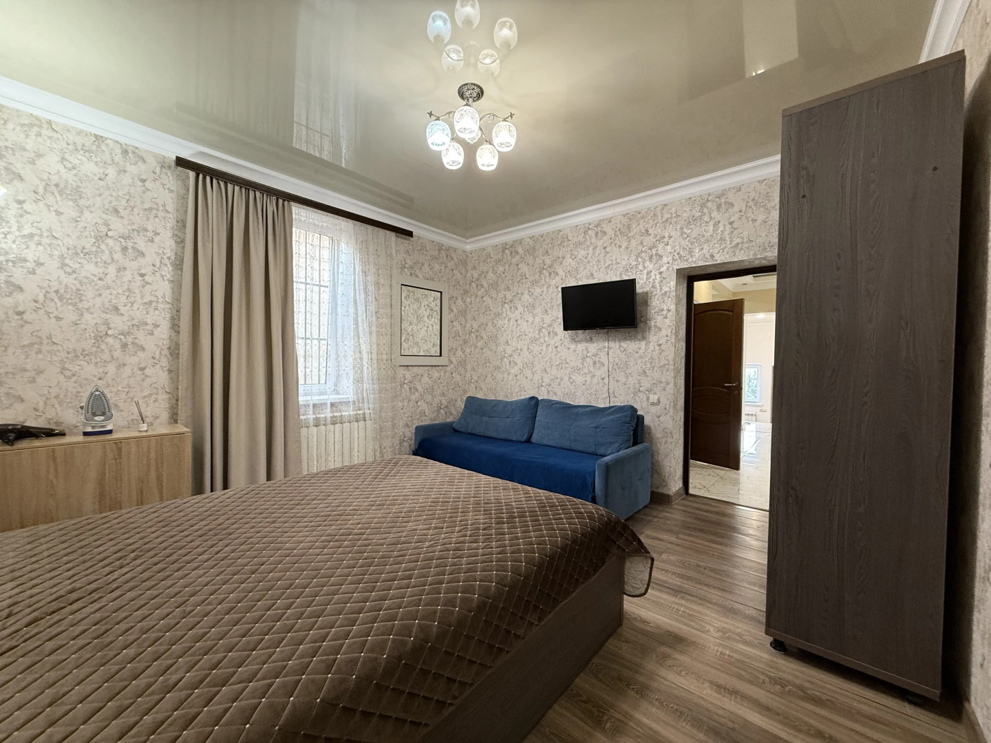 Частный дом с сауной и бассейном в курортной зоне