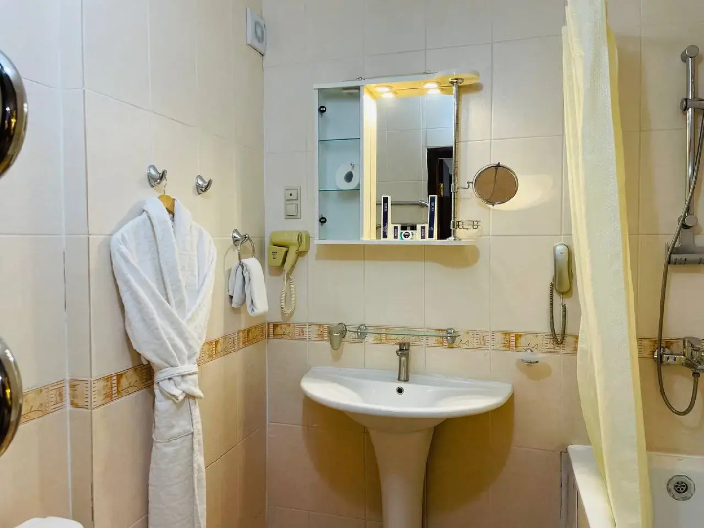 Отель Тенгри