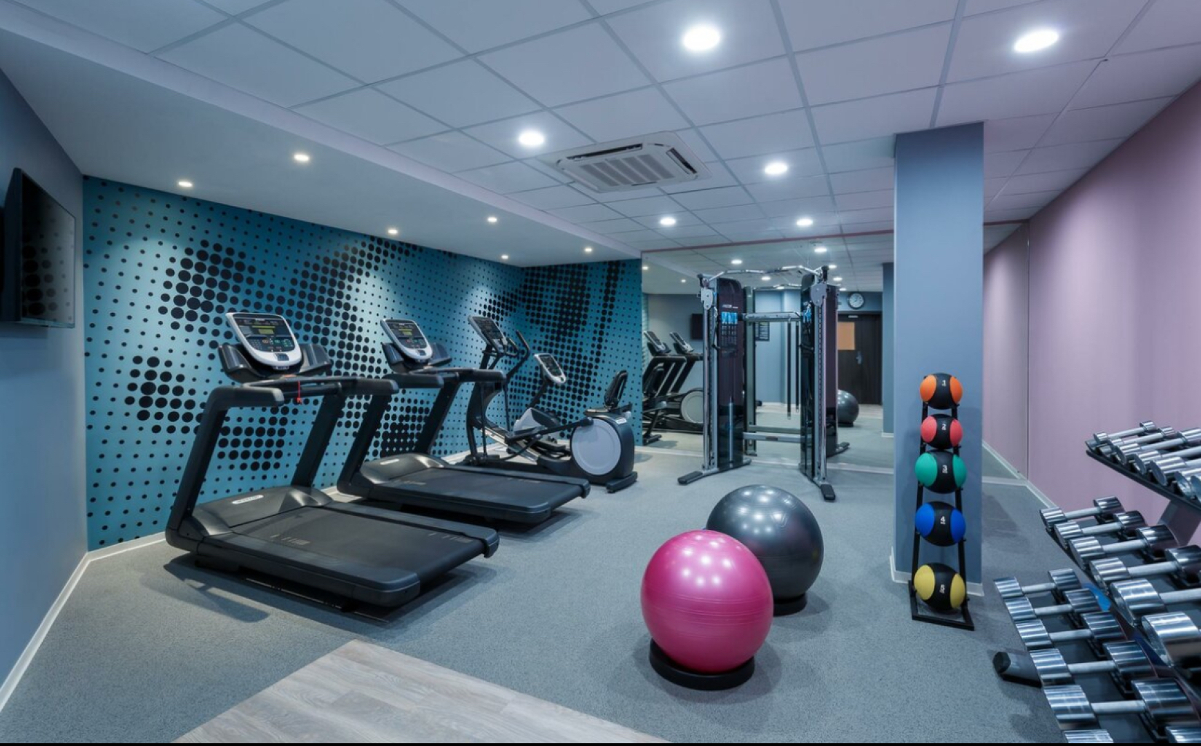 Апартаменты Baro в отеле Hilton в центре Москвы на Таганке