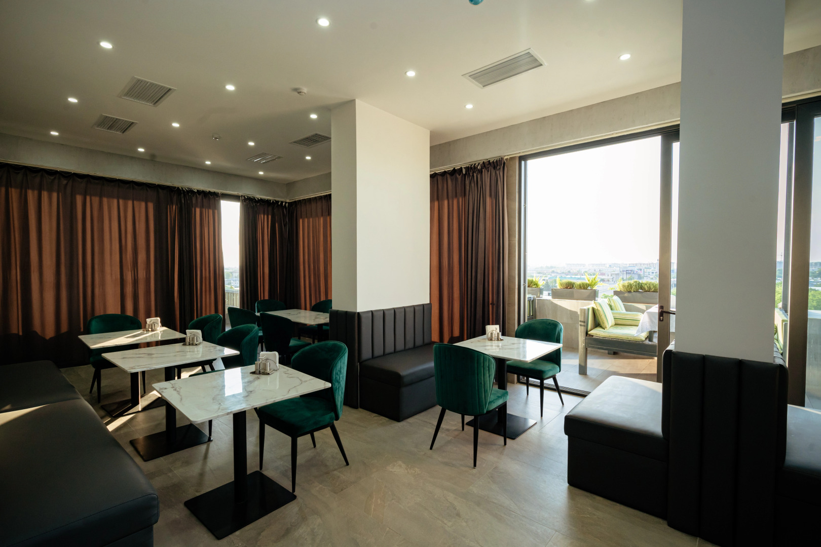 Отель Harmony Luxury