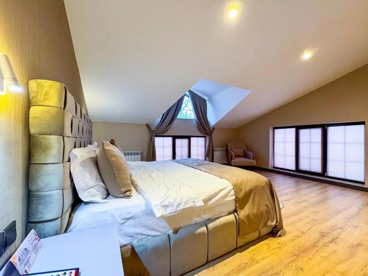 Отель Gacha-Gooch Forest