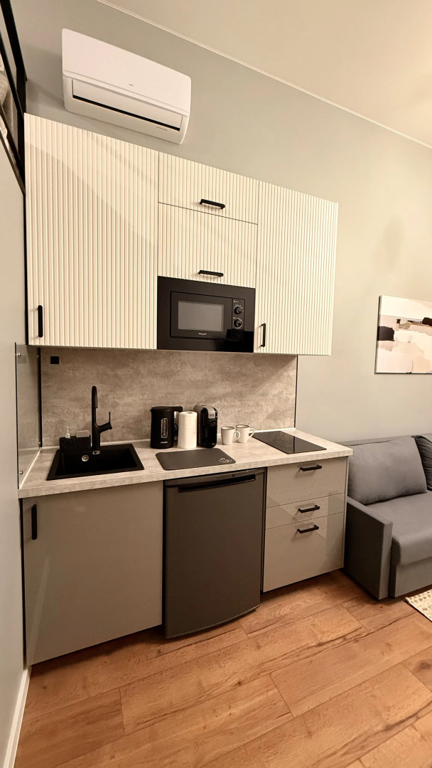 Апартаменты двухуровневые возле Кремля с парковкой