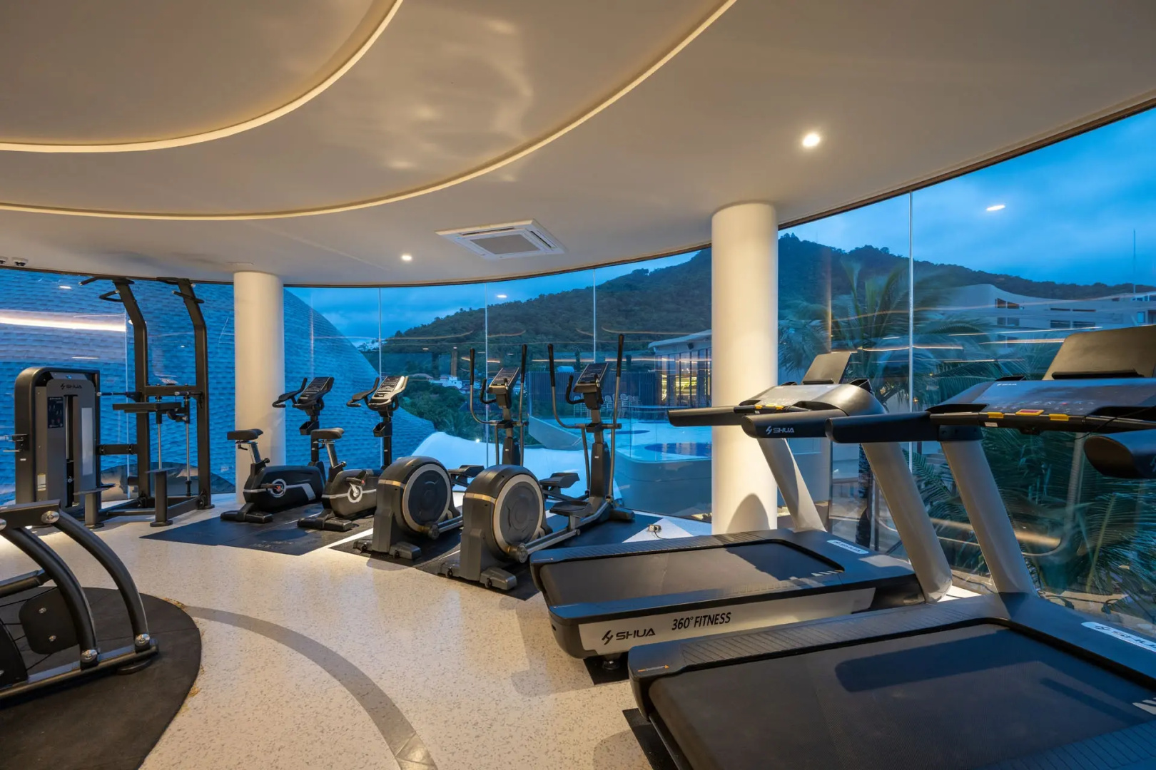 Отель Metadee Concept Hotel