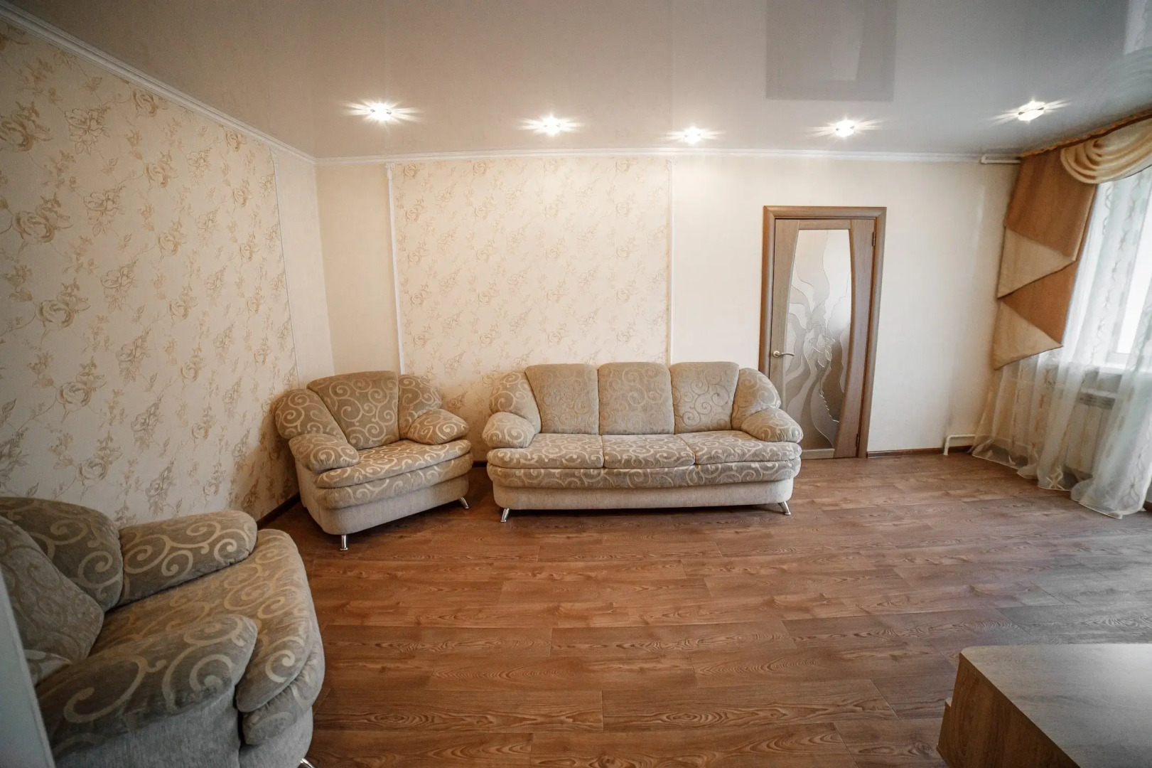 Апартаменты Двухкомнатные Ленина 117а