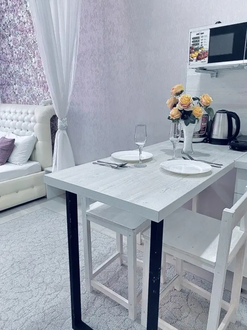 Уютная студия Сирень возле парка и озера