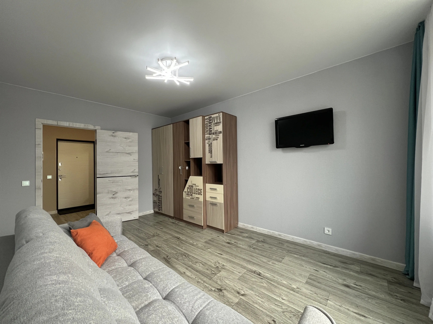 Квартира Евро 3-ком на Смирнова 3 (кв. 185)