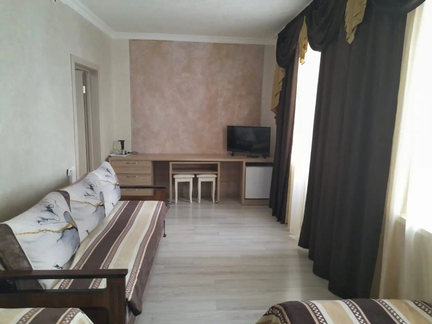 Отель Вираж