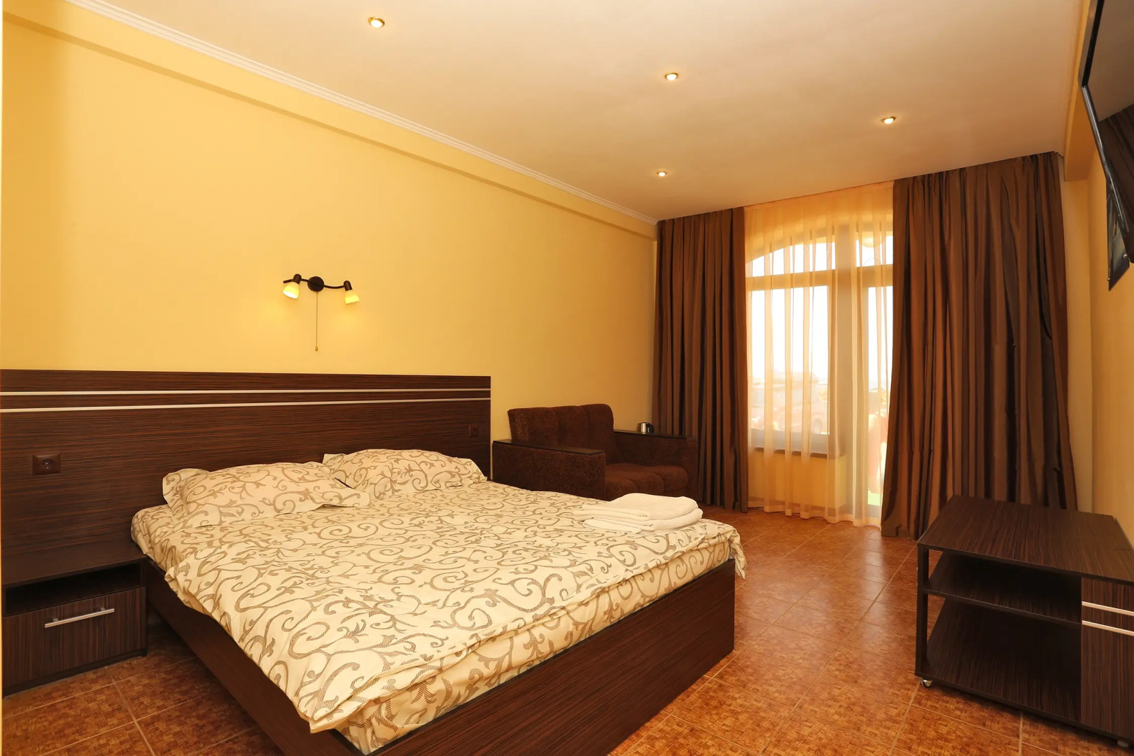 Отель Карамель