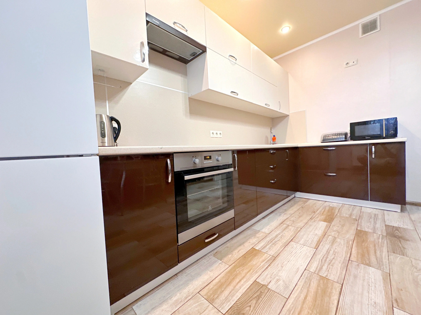 Апартаменты 1-к Около Чаши