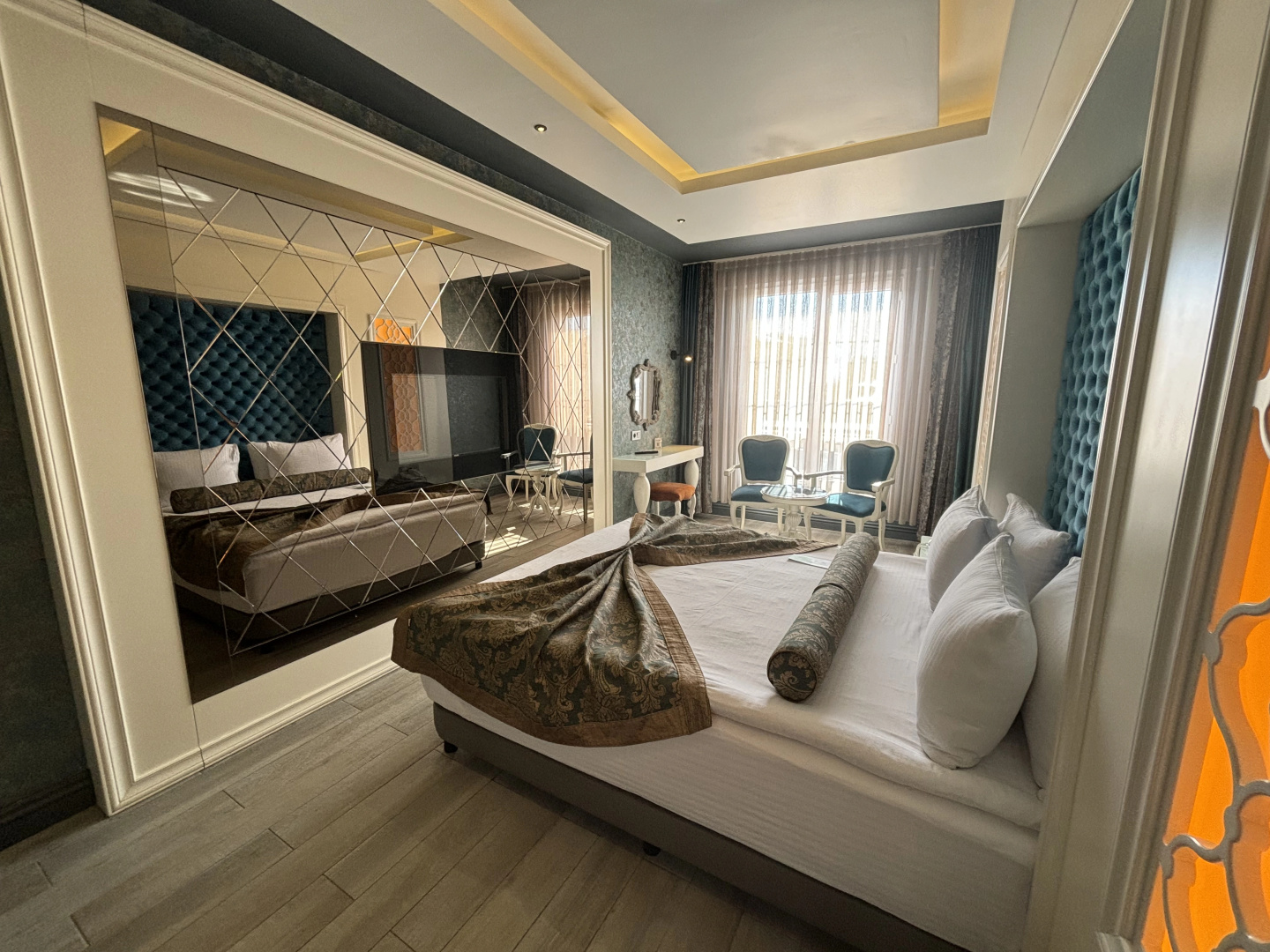 Hotel Zade