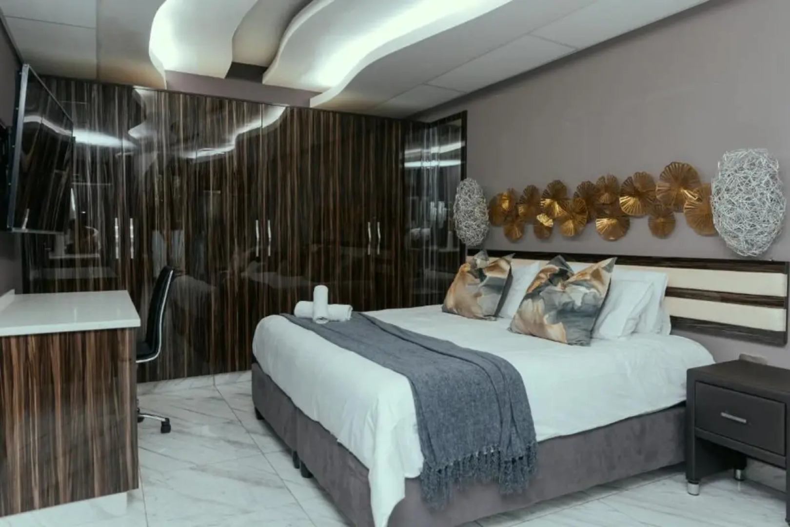 Отель Monte La Vue