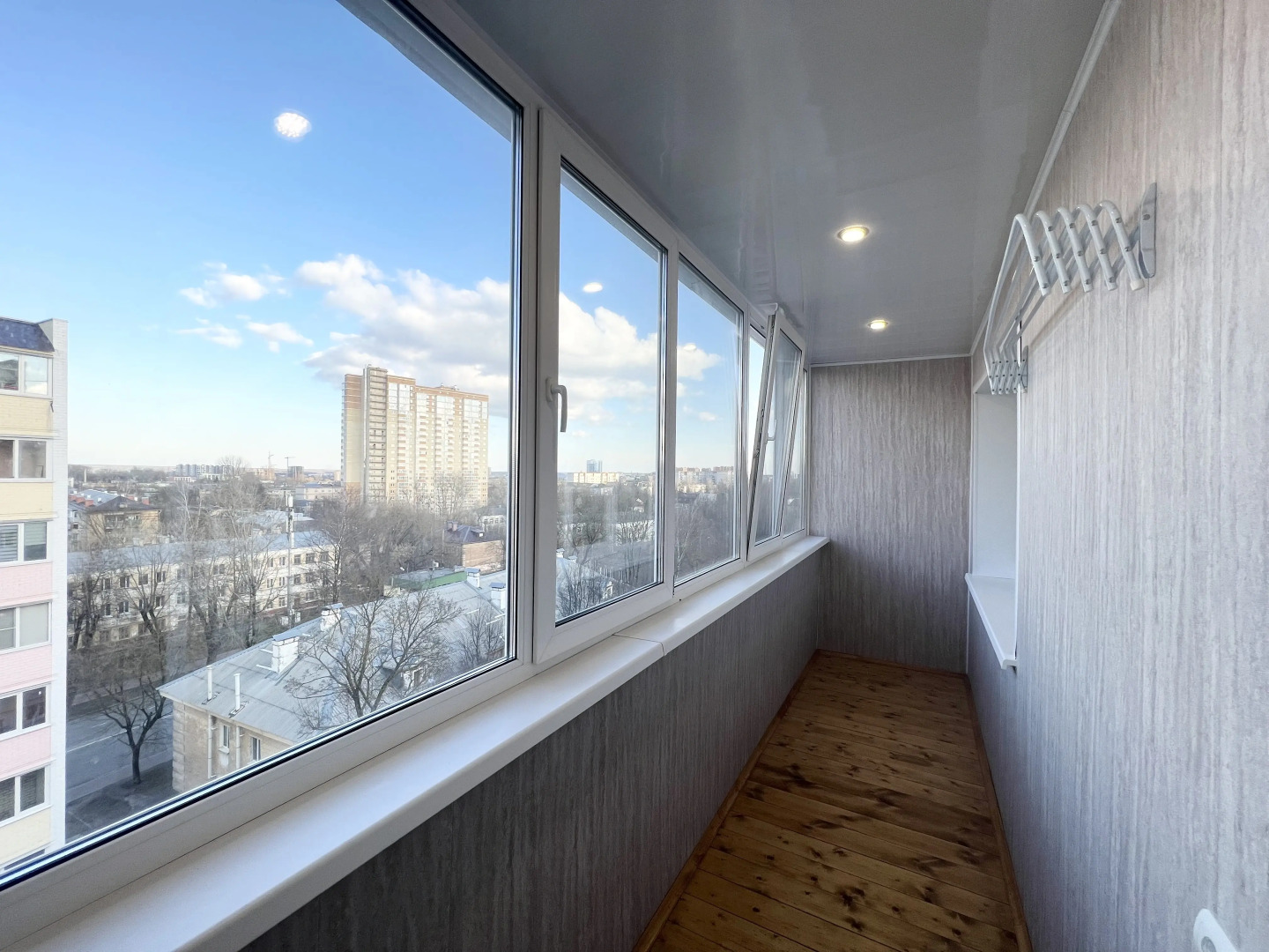 Квартира Апартаменты на Пухова 31, 5 этаж