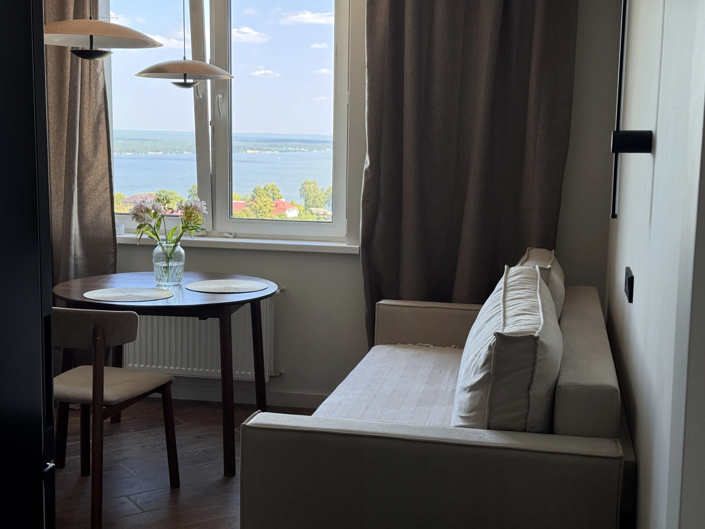 Квартира Новая 1-комнатная квартира с видом на Волгу