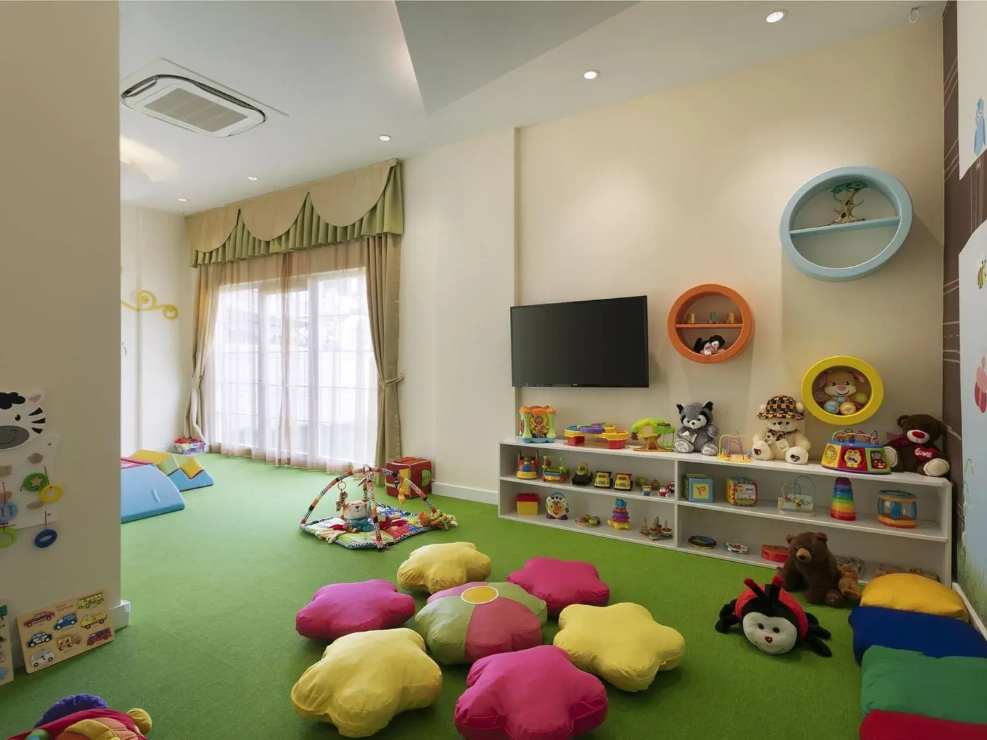 Titanic Mardan Palace